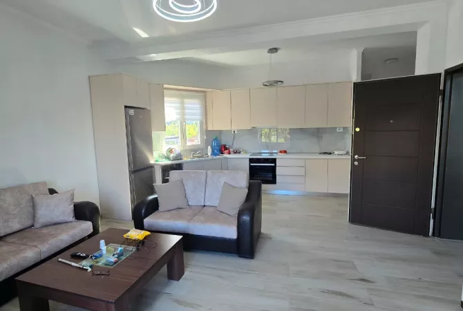 Shtepi me qera 2+1 ne Tirane - 500 Euro