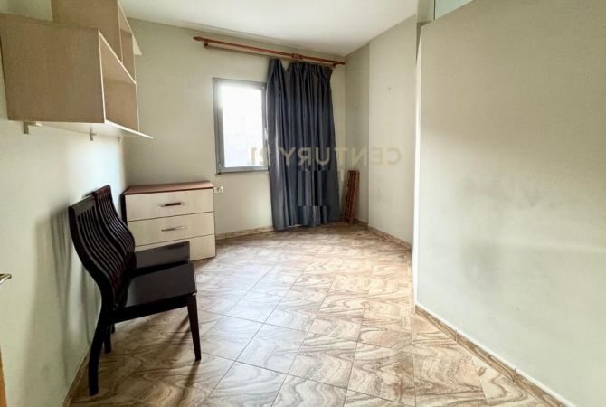 Shtepi me qera 3+1 ne Tirane - 850 Euro