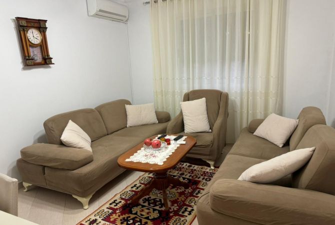 Shtepi me qera Apartament ne Tirane, 1+1, Mobilimi E mobiluar, Pagesa 42,000  Leke.