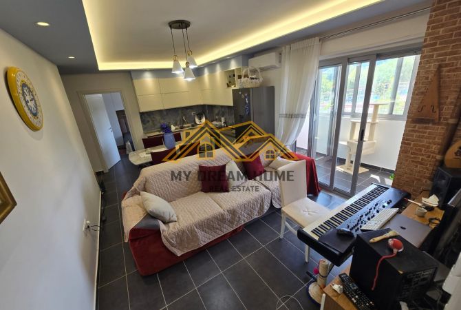Shtepi ne shitje 2+1 ne Durres - 115,000 Euro