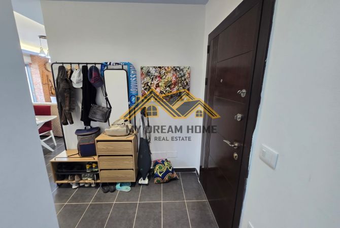 Shtepi ne shitje Apartament ne Durres, 2+1, Mobilimi E mobiluar, Pagesa 115,000  Euro.