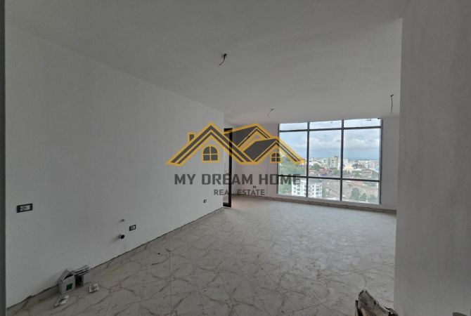 Shtepi ne shitje Apartament ne Durres, 1+1, Mobilimi Bosh, pa mobiluar, Pagesa 223,000  Euro.