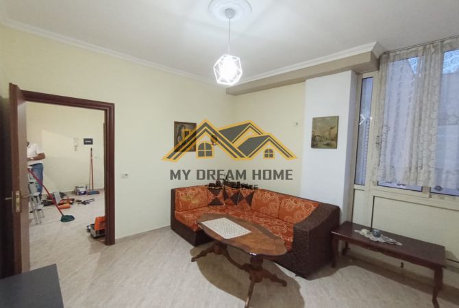 Apartment for rent in Durres 1+1, In Part