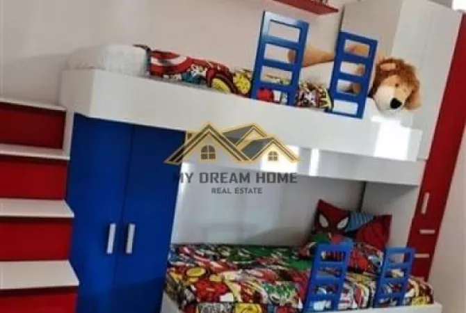 Shtepi ne shitje Papafingo(kati i catise) ne Durres, 3+1, Mobilimi E mobiluar, Pagesa 255,000  Euro.