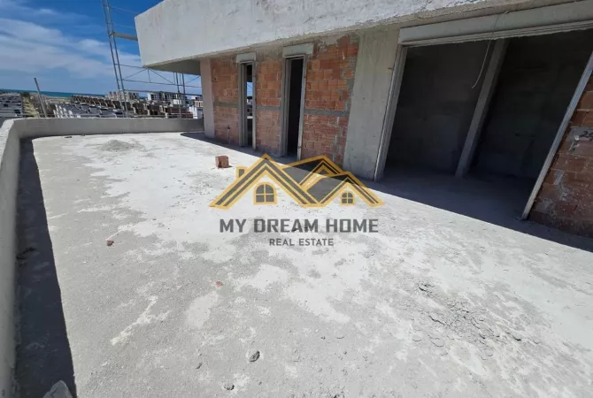 Shtepi ne shitje Apartament ne Durres, 1+1, Mobilimi Bosh, pa mobiluar, Pagesa 201,390  Euro.