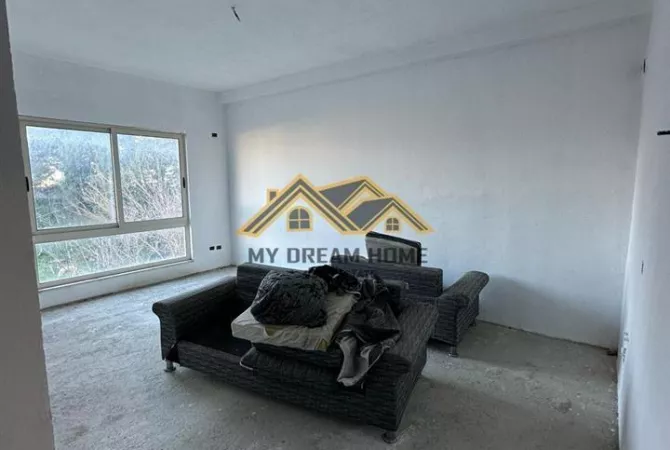 Shtepi ne shitje 1+1 ne Durres - 75,000 Euro