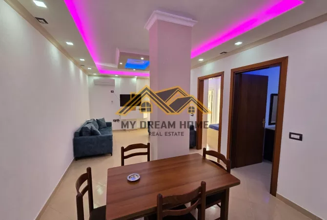 Shtepi ne shitje Apartament ne Durres, 2+1, Mobilimi E mobiluar, Pagesa 100,000  Euro.