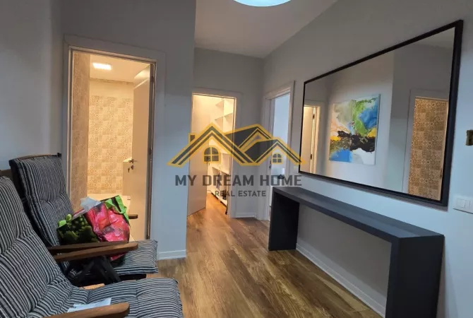 Shtepi me qera Apartament ne Durres, 1+1, Mobilimi E mobiluar, Pagesa 800  Euro.