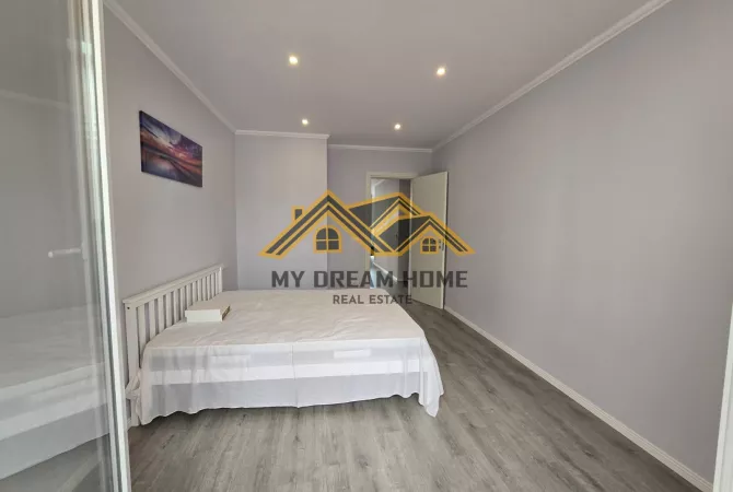 Shtepi ne shitje Apartament ne Durres, 1+1, Mobilimi Pjeserisht e mobiluar, Pagesa 145,000  Euro.