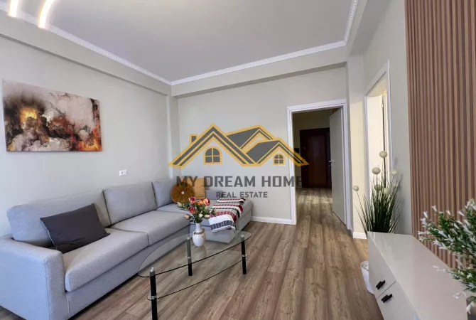 Shtepi ne shitje Apartament ne Durres, 1+1, Mobilimi E mobiluar, Pagesa 109,000  Euro.