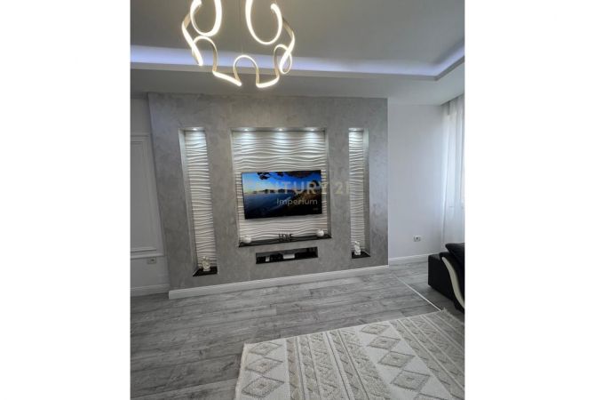 Shtepi ne shitje Apartament ne Tirane, 2+1, Mobilimi E mobiluar, Pagesa 130,000  Euro.