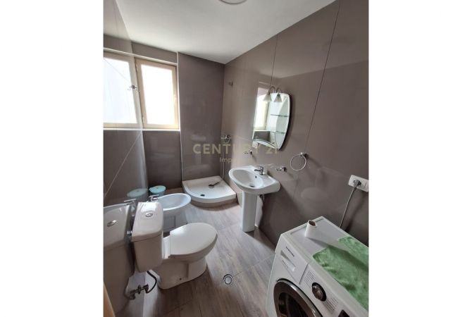 Shtepi ne shitje 2+1 ne Tirane - 205,000 Euro