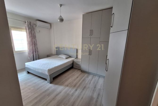 Shtepi ne shitje Apartament ne Tirane, 2+1, Mobilimi E mobiluar, Pagesa 205,000  Euro.