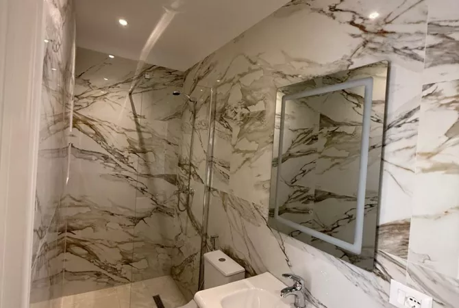 Shtepi me qera Apartament ne Tirane, 1+1, Mobilimi E mobiluar, Pagesa 500  Euro.