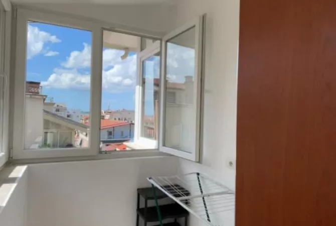 Shtepi me qera Apartament ne Tirane, 1+1, Mobilimi E mobiluar, Pagesa 450  Euro.