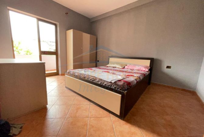 Shtepi me qera 1+1 ne Tirane - 400 Euro