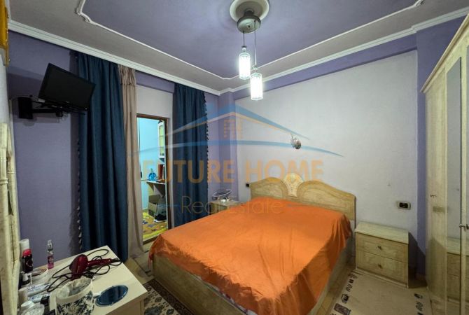 Shtepi ne shitje Apartament ne Tirane, 1+1, Mobilimi E mobiluar, Pagesa 96,300  Euro.
