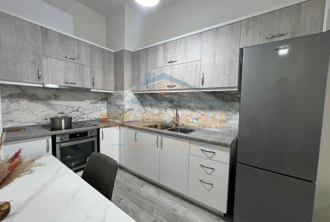 Shtepi ne shitje 2+1 ne Tirane - 175,000 Euro