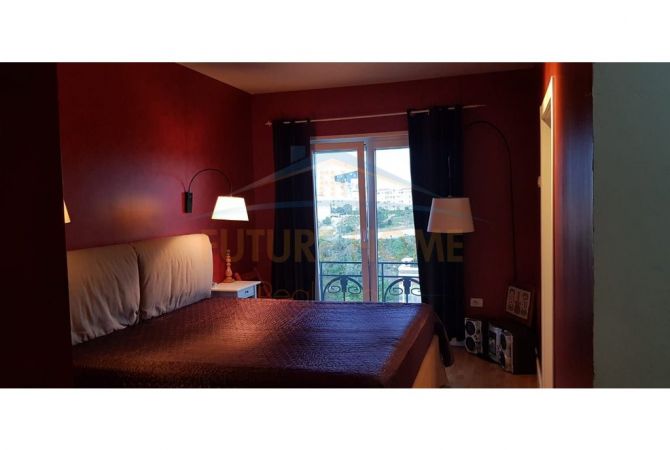 Shtepi me qera 3+1 ne Tirane - 1,200 Euro