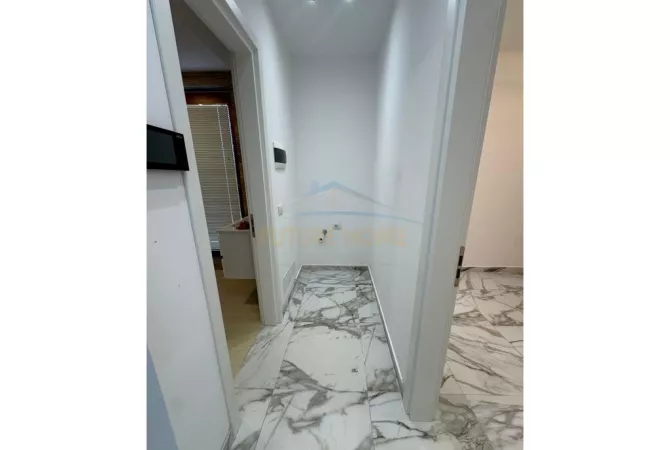 Shtepi me qera 1+1 ne Tirane - 90,000 Leke