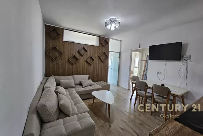Shtepi me qera 2+1 ne Tirane - 600 Euro
