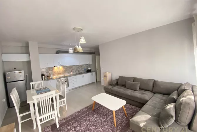 Shtepi me qera 2+1 ne Tirane - 550 Euro