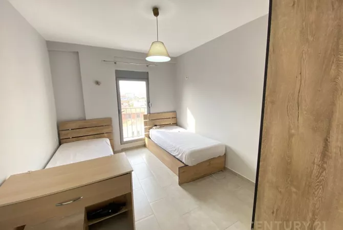 Shtepi me qera Apartament ne Tirane, 2+1, Mobilimi E mobiluar, Pagesa 550  Euro.