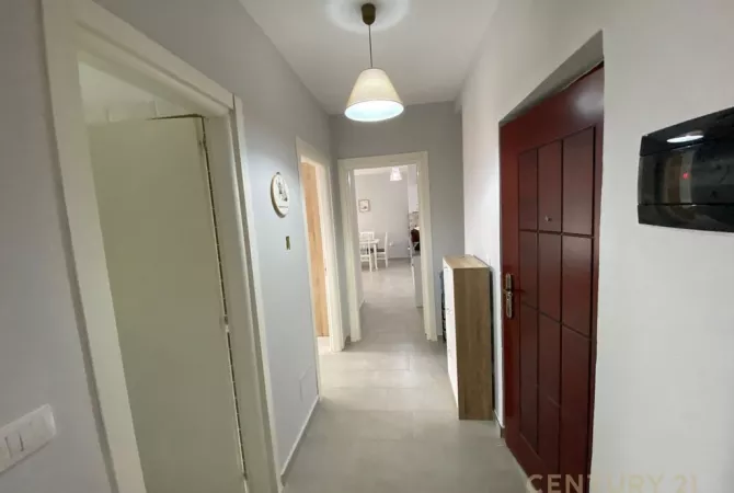 Shtepi me qera Apartament ne Tirane, 2+1, Mobilimi E mobiluar, Pagesa 550  Euro.