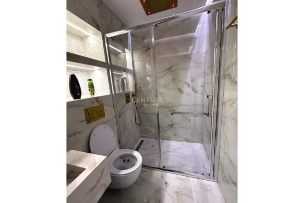 Shtepi me qera Apartament ne Tirane, 1+1, Mobilimi E mobiluar, Pagesa 550  Euro.