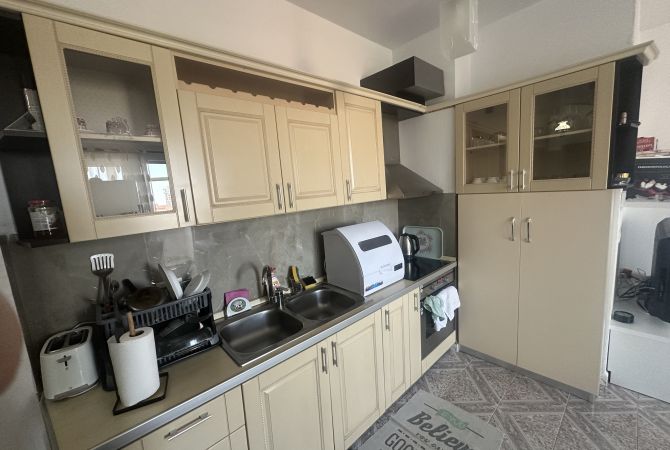 Shtepi me qera 1+1 ne Tirane - 600 Euro