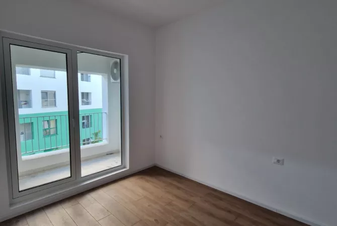 Shtepi me qera Apartament ne Tirane, 2+1, Mobilimi Pjeserisht e mobiluar, Pagesa 390  Euro.