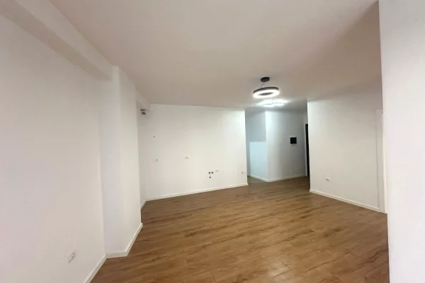 Shtepi ne shitje 2+1 ne Tirane - 149,000 Euro