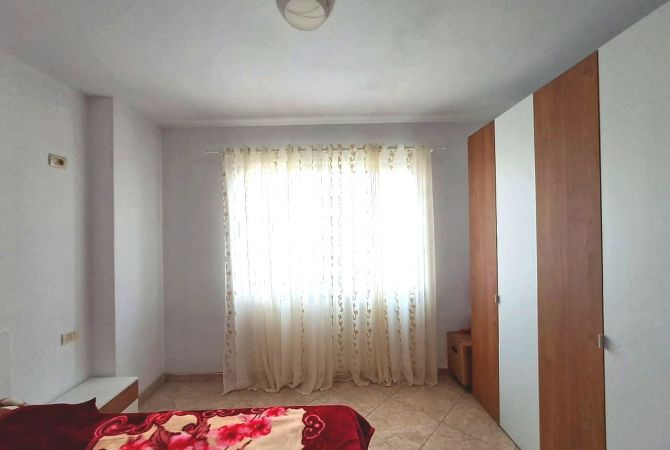 Shtepi me qera Apartament ne Tirane, 1+1, Mobilimi E mobiluar, Pagesa 350  Euro.