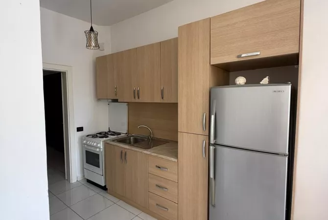 Casa in affitto 1+1 a Tirana - 32,000 Leke
