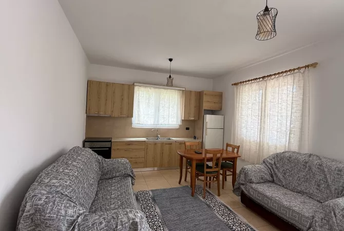Casa in affitto 1+1 a Tirana - 35,000 Leke