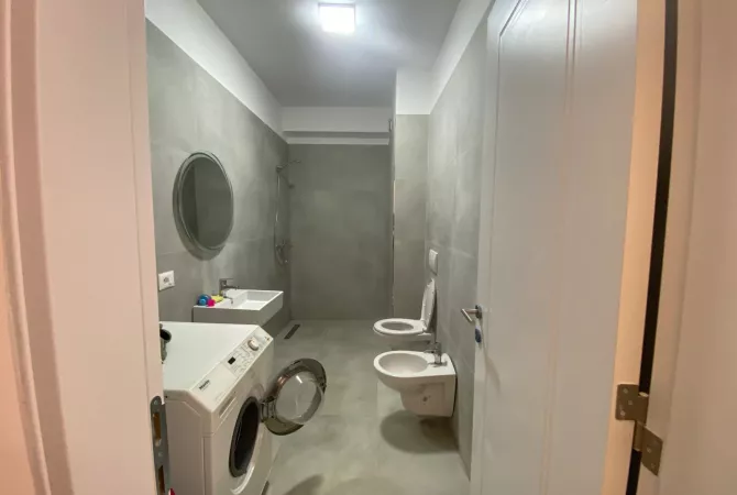 Shtepi me qera Apartament ne Tirane, 1+1, Mobilimi E mobiluar, Pagesa 500  Euro.