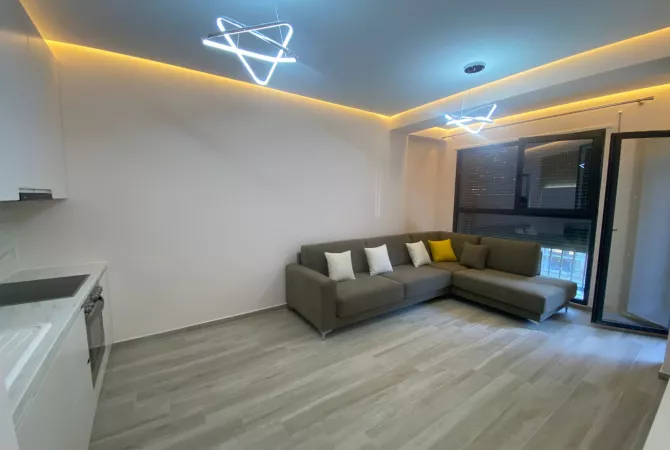 Shtepi me qera 1+1 ne Tirane - 500 Euro