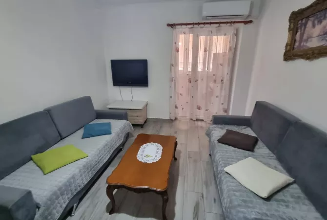 Shtepi me qera 1+1 ne Tirane - 550 Euro
