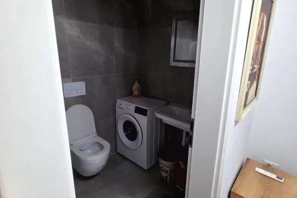 Shtepi me qera 1+1 ne Tirane - 400 Euro