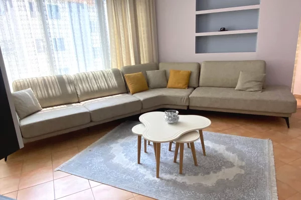 Shtepi me qera 1+1 ne Tirane - 600 Euro