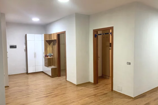 Shtepi me qera 2+1 ne Tirane - 600 Euro