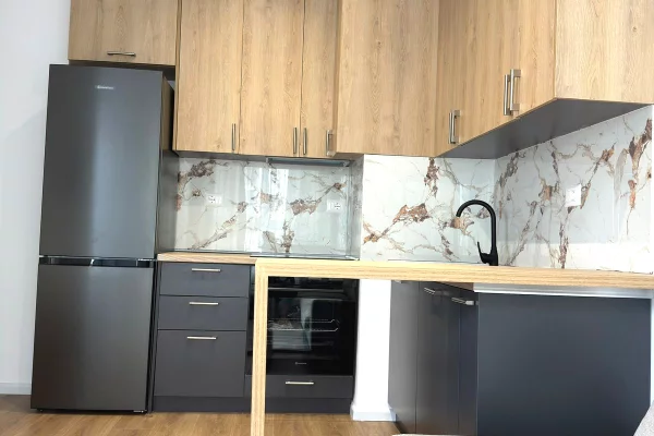 Shtepi me qera 1+1 ne Tirane - 450 Euro