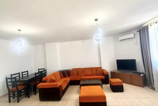 Shtepi me qera 1+1 ne Tirane - 400 Euro