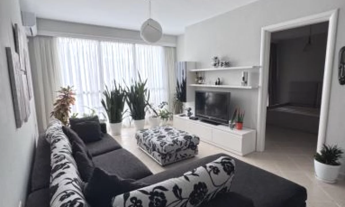 Apartment for rent in Tirana 1+1, Furnished