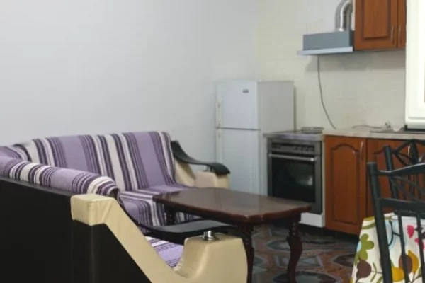 Shtepi me qera 2+1 ne Tirane - 400 Euro