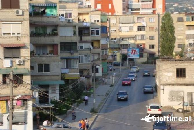 Shtepi ne shitje 2+1 ne Tirane - 260,000 Euro