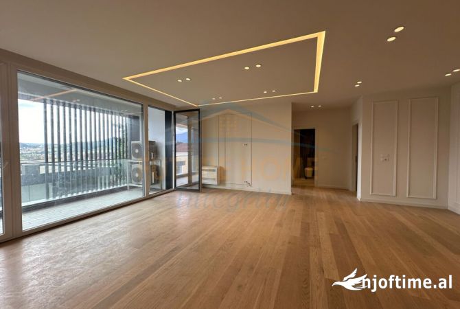 Shtepi me qera 3+1 ne Tirane - 1,100 Euro