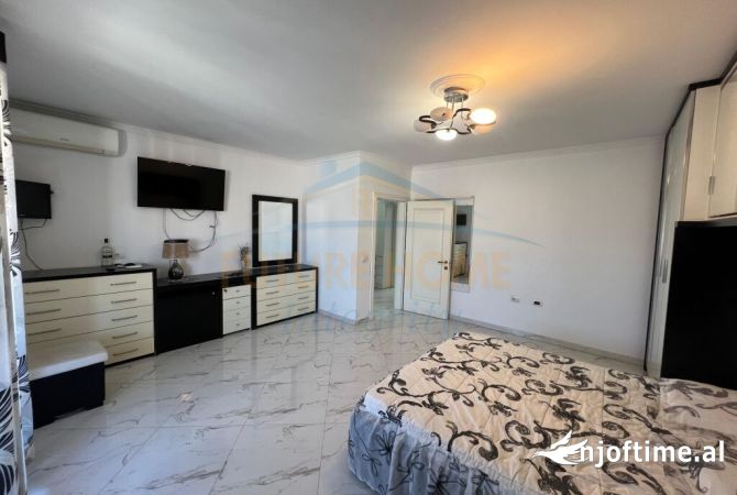 Shtepi ne shitje 3+1 ne Tirane - 175,000 Euro