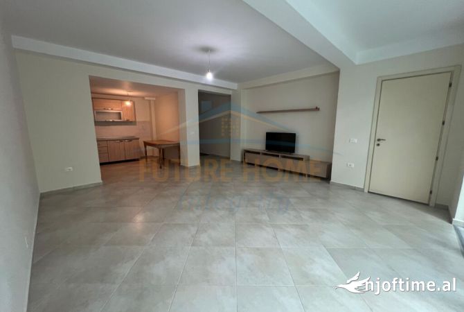 Ambient biznesi me qera 1+1 ne Tirane - 700 Euro