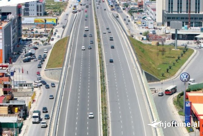 Ambient biznesi me qera 4+1 ne Tirane - 4,000 Euro